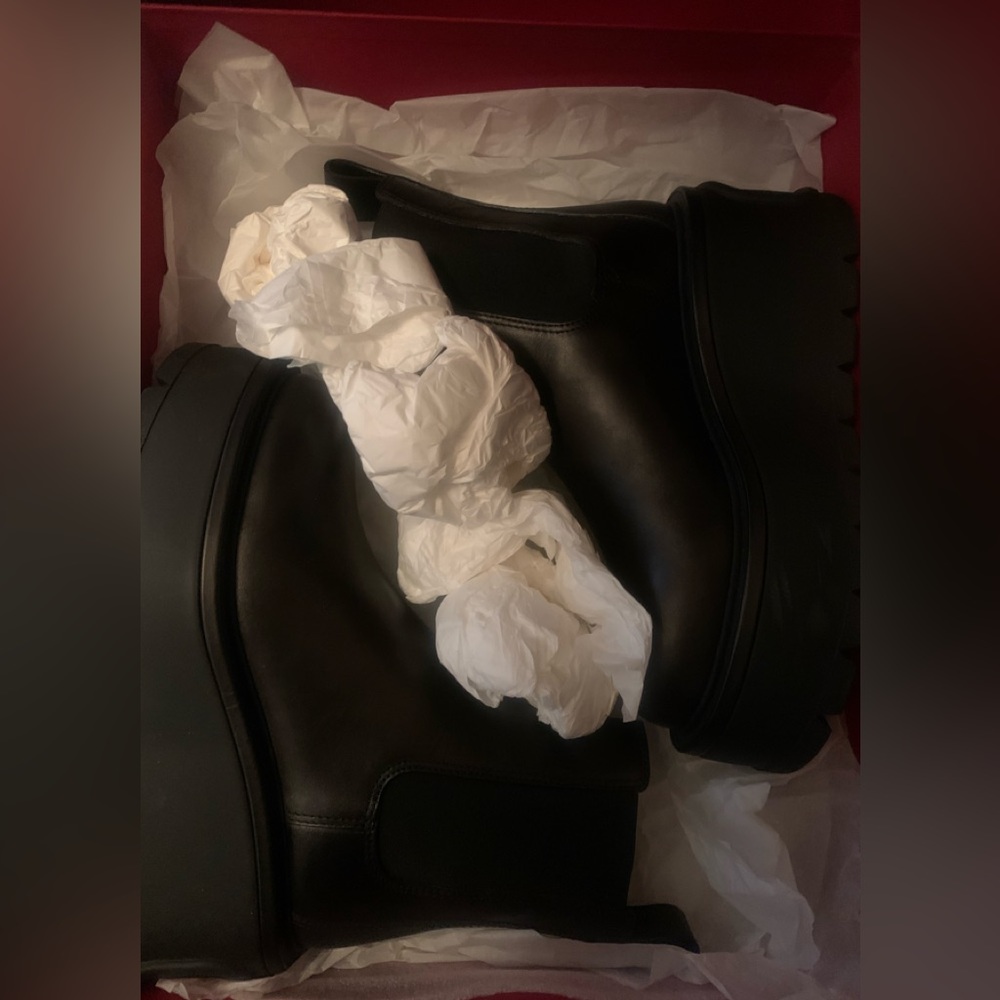 Authentic Valentino Garavani booties